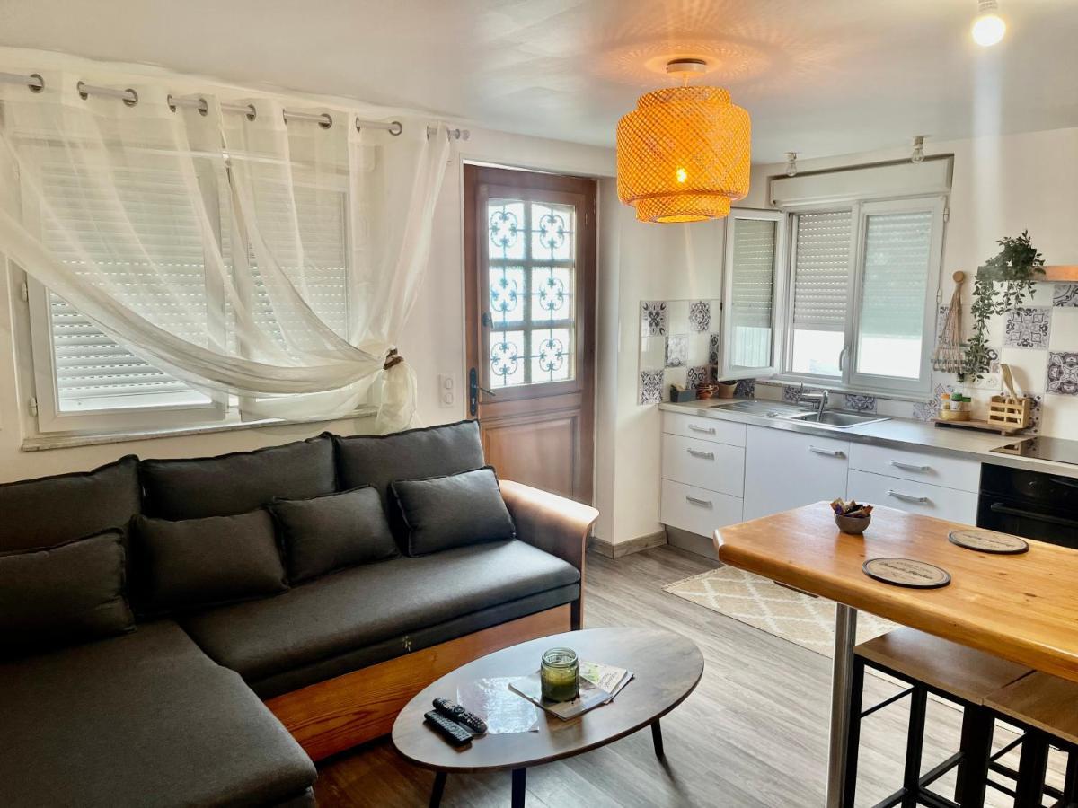Le Petit Prince , Jolie Maisonnette Terrasse Netflix Parking Prive Jeux De Societe Bourg-en-Bresse Zewnętrze zdjęcie